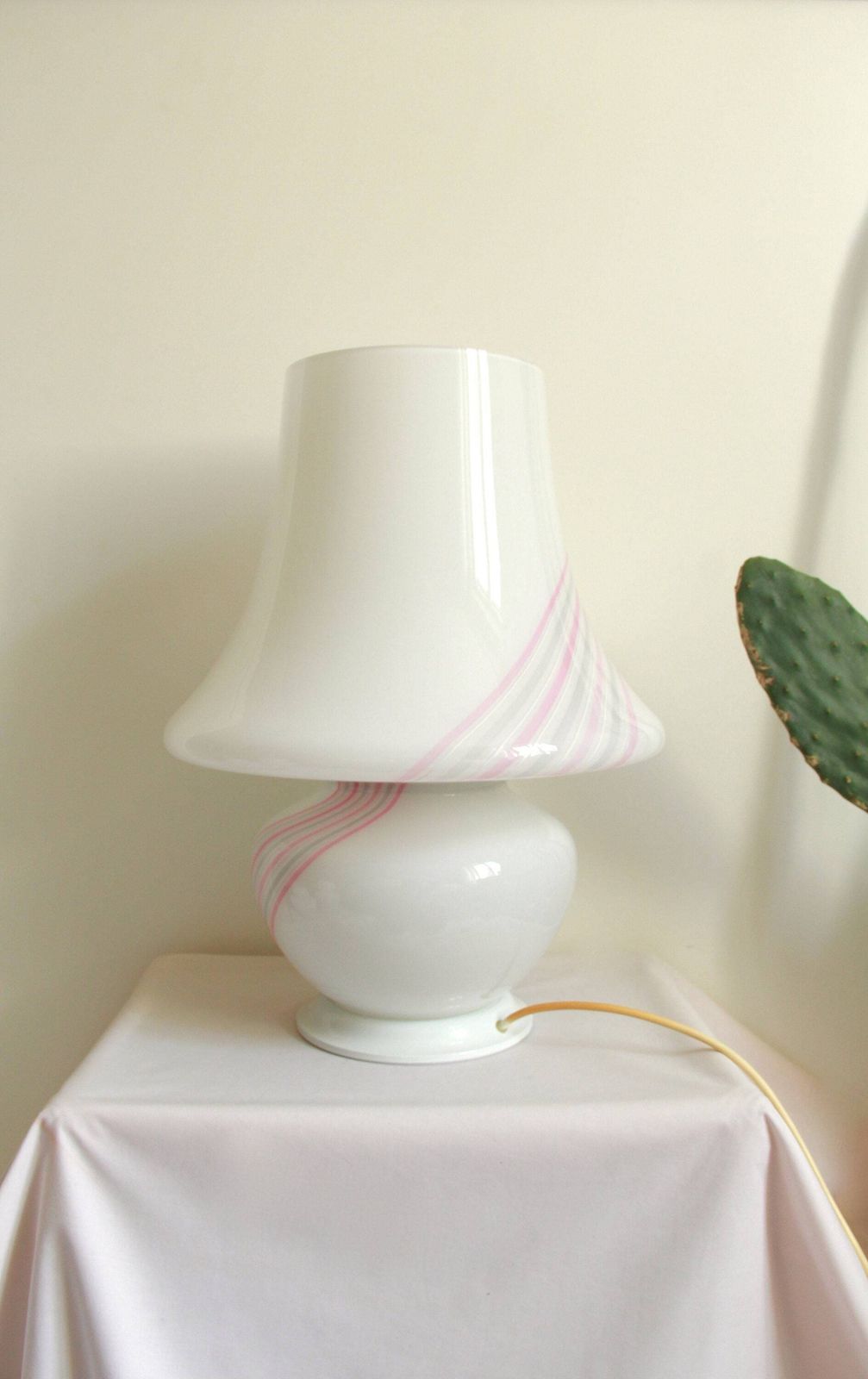 Campana, Original Xxl Vintage Pink Swirl Murano Mushroom Lamp, Italy, 1970s photo for sale