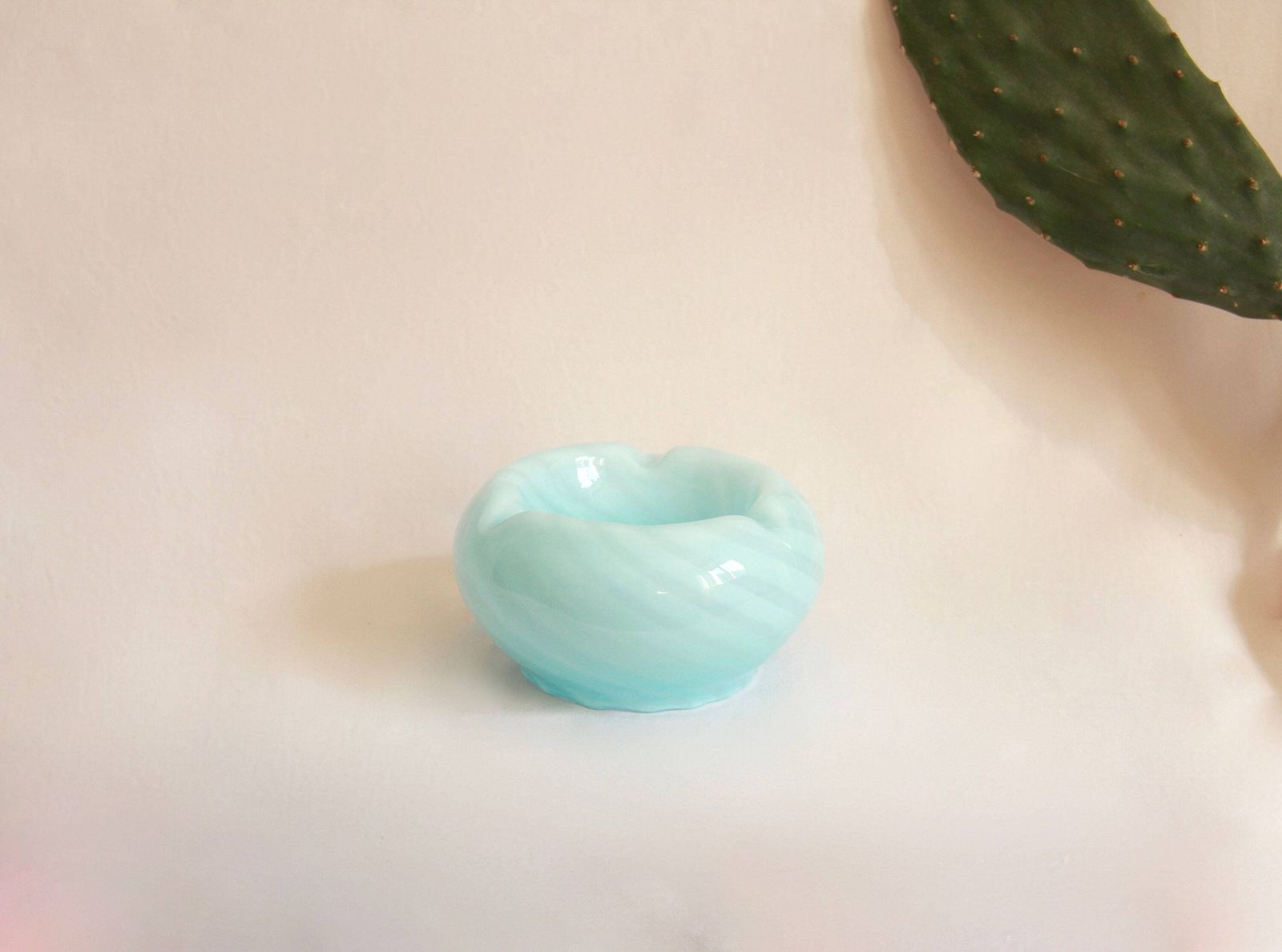 Mello, Vintage Swirl Murano Glass Catchall, Italy, 1970s photo buy