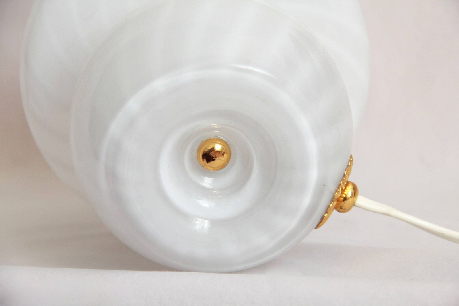 Gardenia, Vintage Swirl Murano Glass Mushroom Lamp, Italy, 1970s photo Lighting