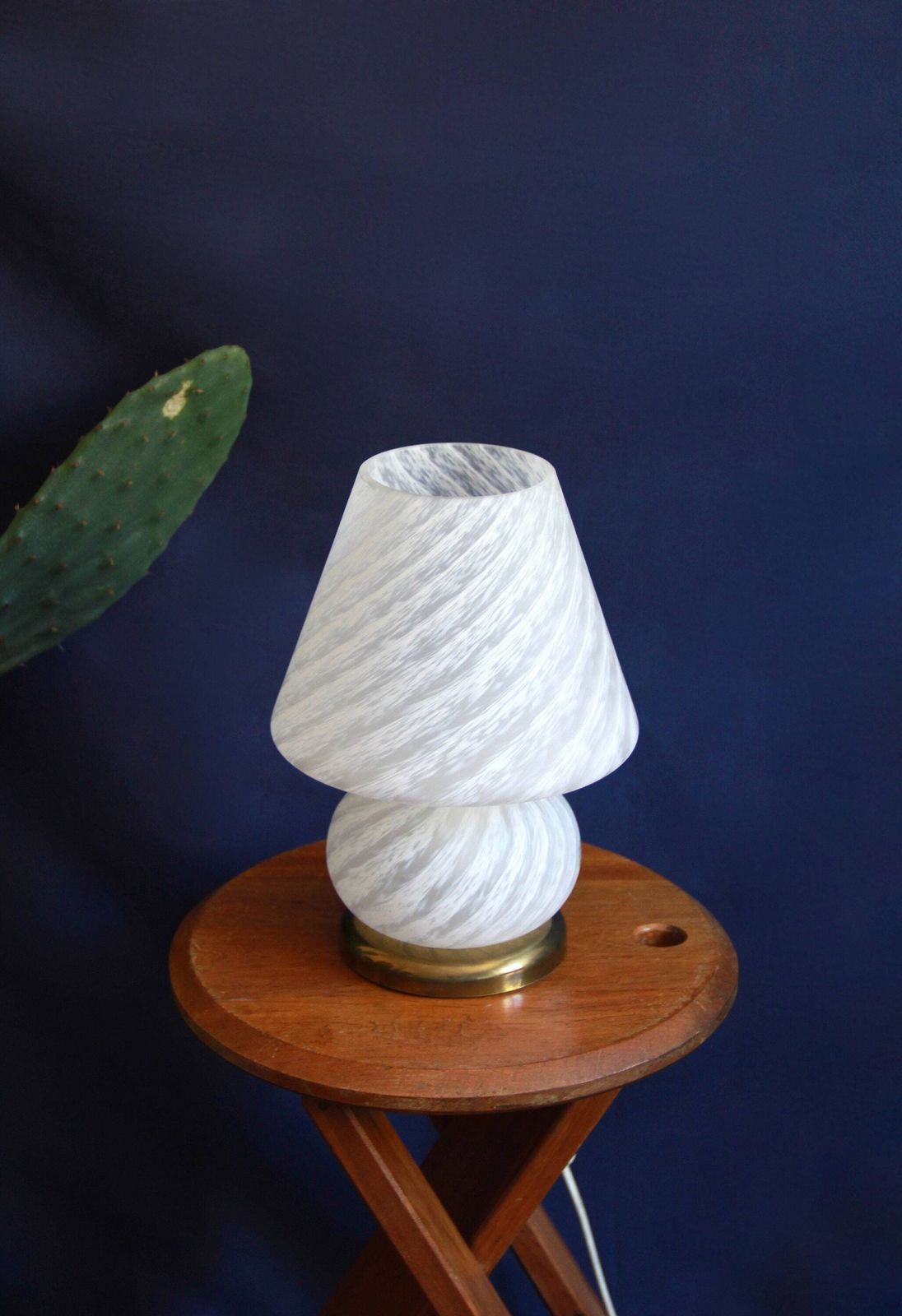 Bianca, Vintage Swirl Murano Mushroom Lamp By Murano Vetri, Italy, 1970s photo furniture