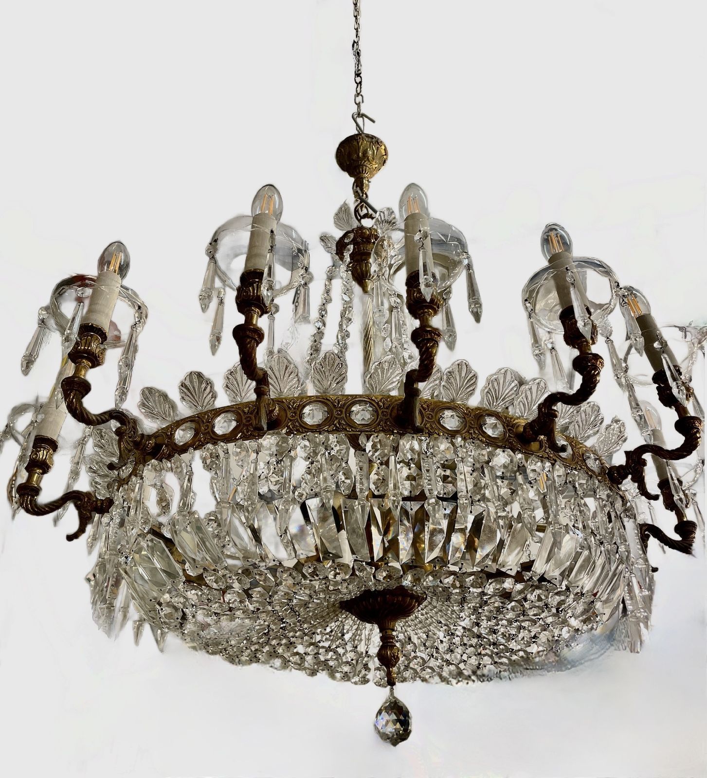 Grand Boat Shaped Chandelier From Italy (Circa 1940) photo vinterior