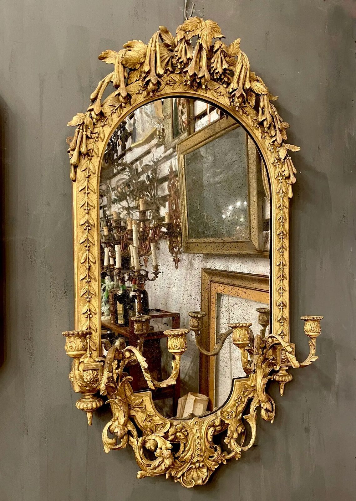 Early 19th Century Carved Wood, Water Gilded Mirror. photo furniture