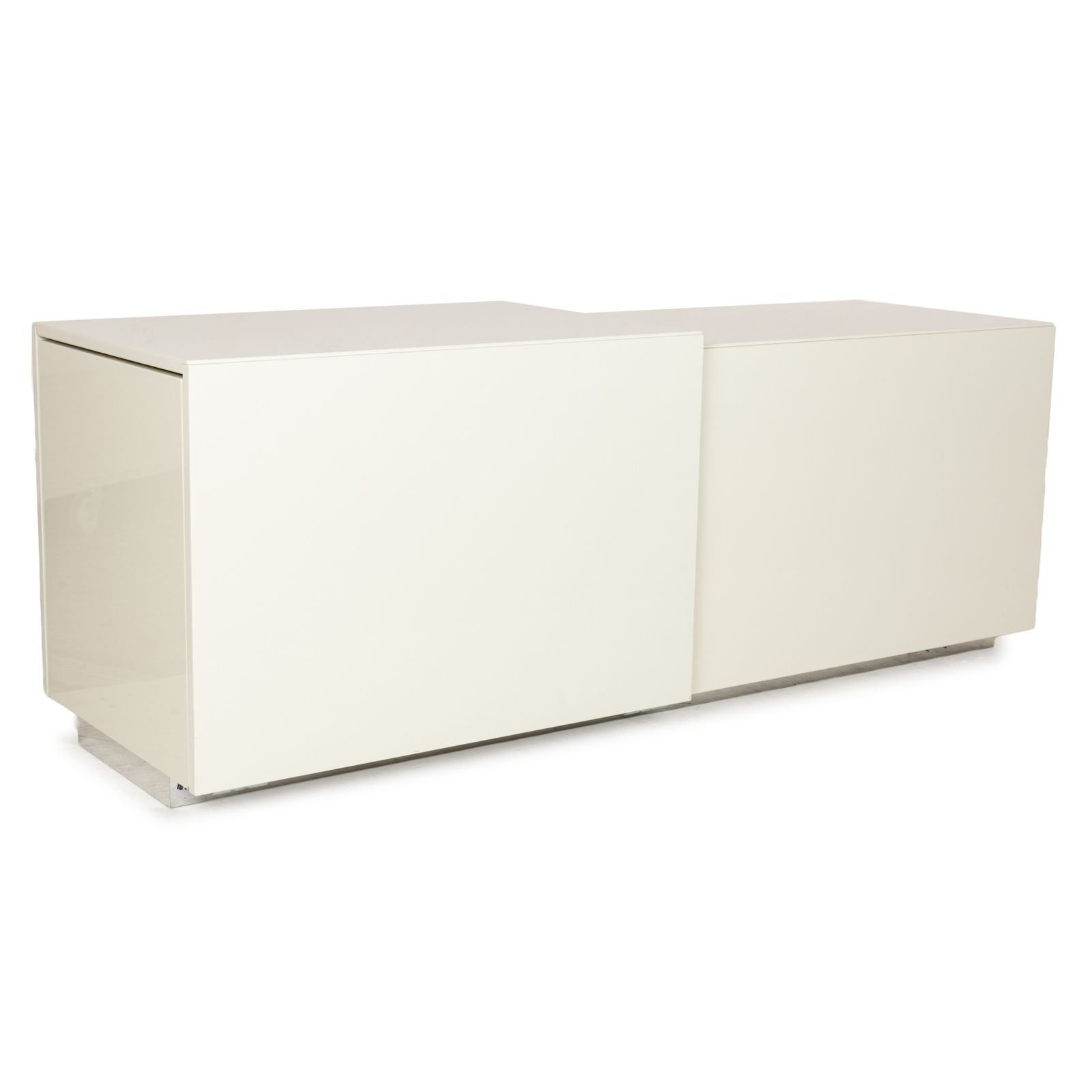 Buffet Hülsta Lilac en bois blanc crème laqué brillant