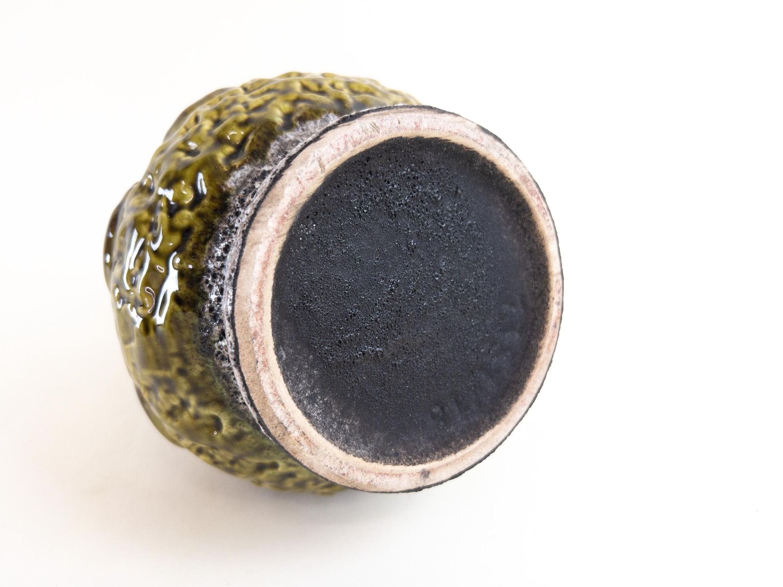 photo for sale ü Keramik Fat Lava Vase   Uebelacker West German Pottery Vase   Black And White Fat Lava With Green Swirl Design   Form 1357 18