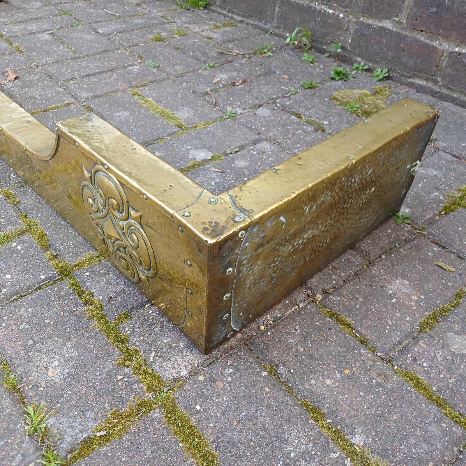 Antique Brass Clad Fireplace Fender Late Victorian Or Edwardian, Hand Tooled Arts & Crafts Gothic Revival Style photo for sale