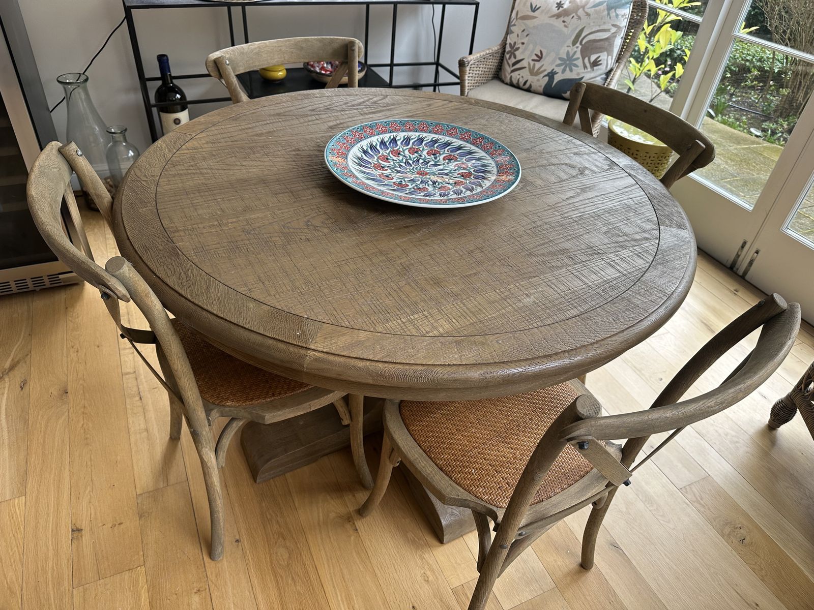 Round Wooden Dining Table And Chairs photo furniture