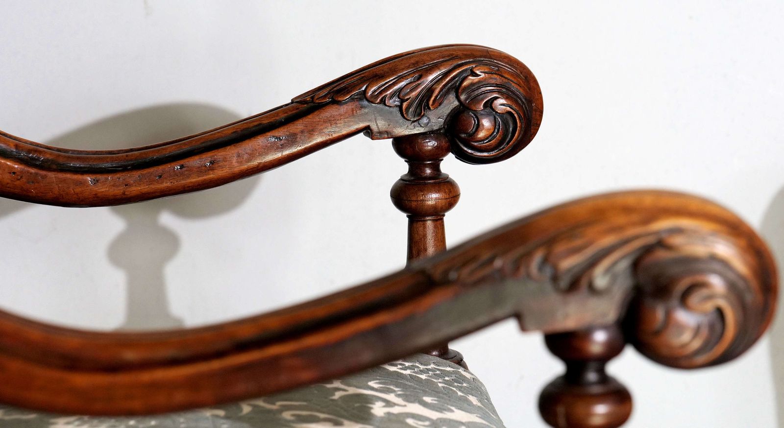 Early 18th C French Carved Walnut Open Arm Chair photo vinterior