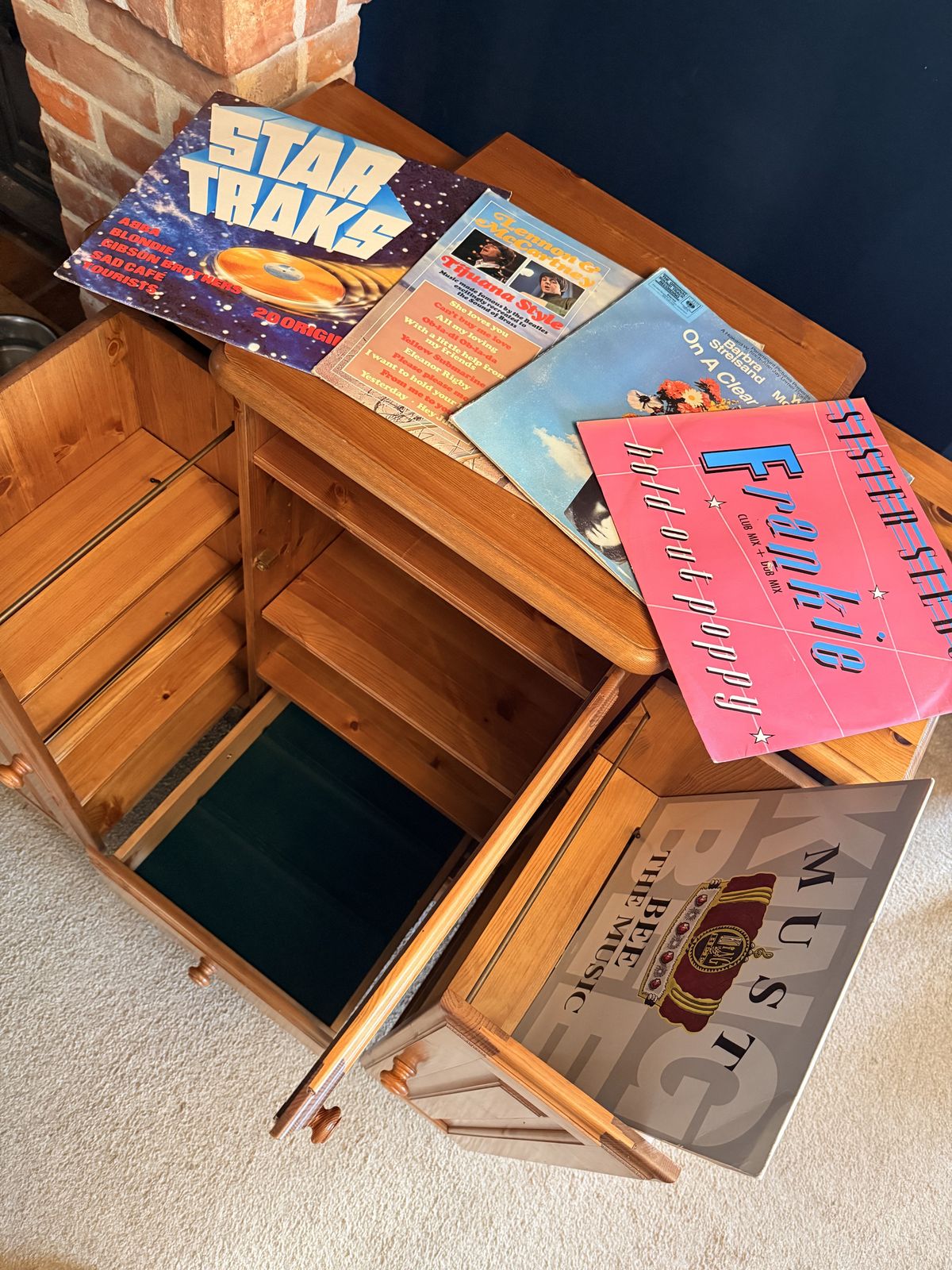 photo furniture Vintage Ducal Victoria Pine Hi Fi Cabinet With Matching Side Units – 1998 And A Tv Stand