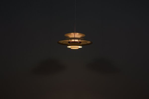Mid Century Model Ph5 Pendant Lamp By Poul Henningsen For Louis Poulsen, 1960s photo vinterior