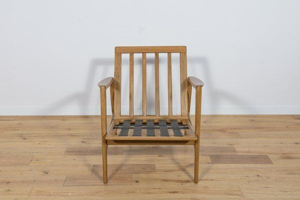 photo vintage Set Of Model 300 139 Chairs From Swarzędz Factory, 1960s