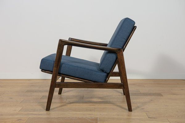 Model 300 139 Chair From Swarzędz Furniture Factory, 1960s photo vintage