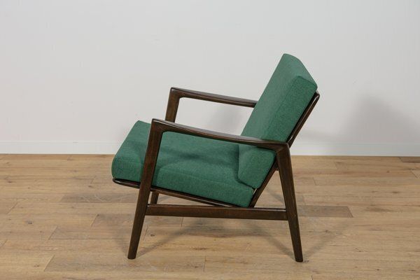 Set Of Model 300 139 Chairs From Swarzędz Furniture Factory, 1960s photo Furniture