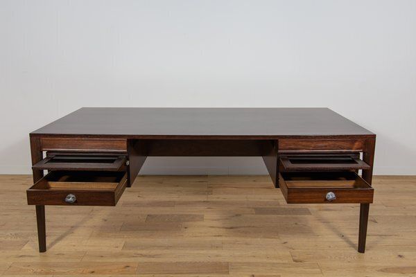 photo vinterior Mid Century Modern Rosewood Freestanding Desk By Finn Juhl For France And Son, 1960s