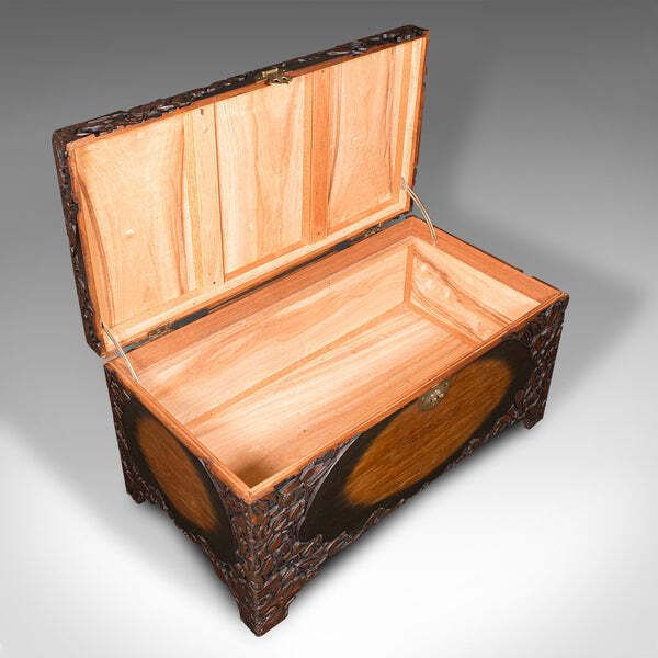 Large Vintage Chinese Carved Chest, Camphorwood Linen Trunk, Art Deco, C.1930 photo vintage