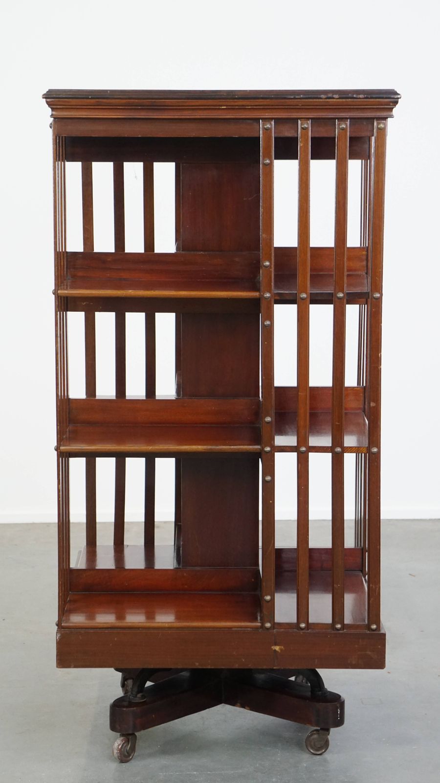 Very Nice Large Antique Wooden English Book Mill With A Cast Iron Base photo Furniture