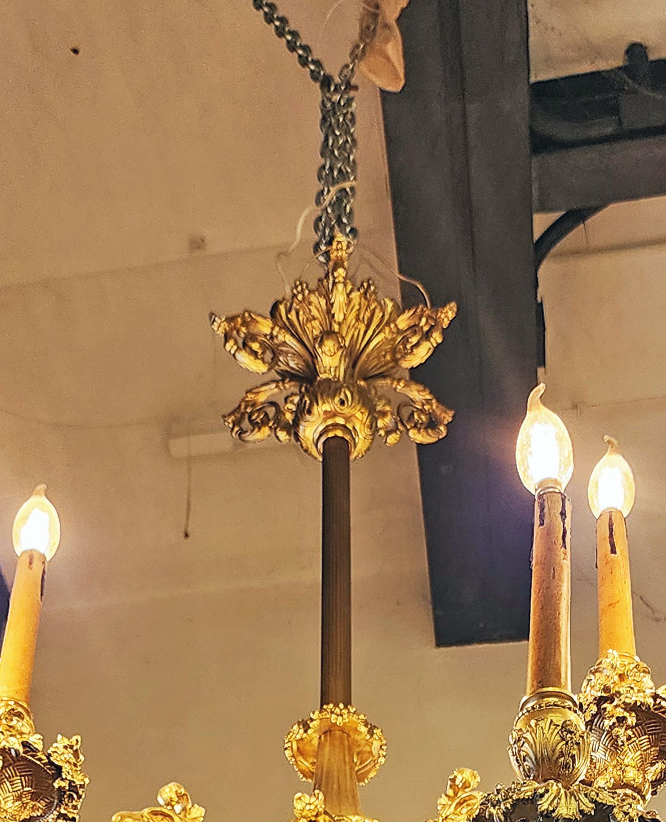 Late 19th Century French Napoleon III 24 Light Gilt Bronze Monumental Chandelier photo vinterior