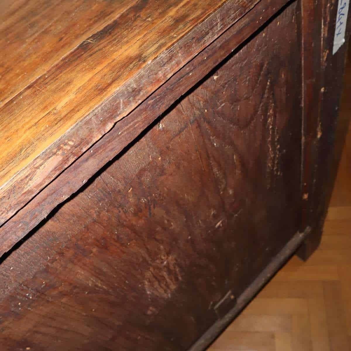 photo vintage 19th Century Three Drawer Chest Of Drawers