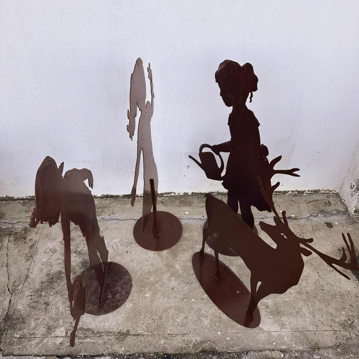 Silhouettes Of Children And A Deer In Iron, A Unique Decoration To Embellish Gardens And Open Spaces photo 322.0