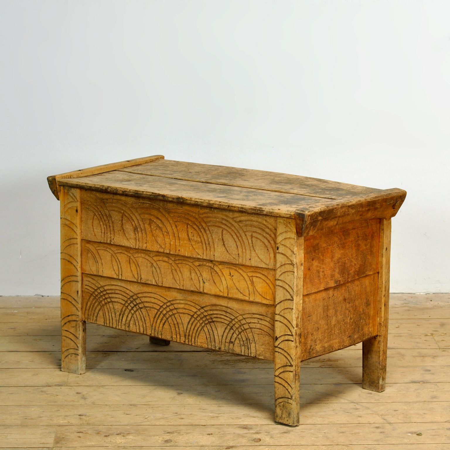 Antique Shepherd’s Chest, 1850’s photo 395.0
