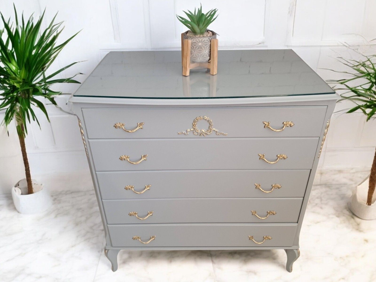 French Louis XV Chest Of Drawers + Pair Bedside Cabinets Grey Gold Painted photo 1200.0