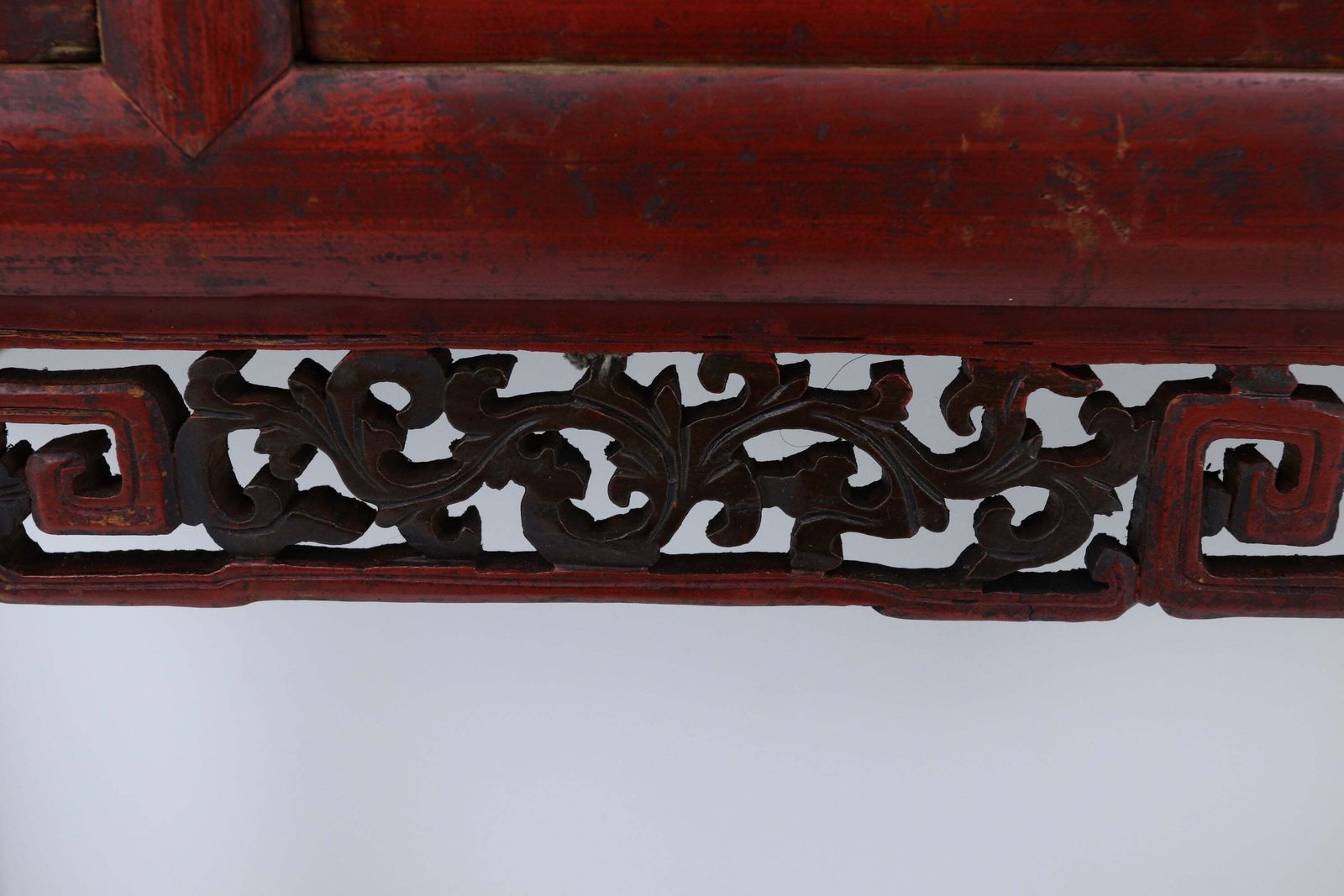725.0 Early 20th Century Red Lacquered Chinese Console Table photo