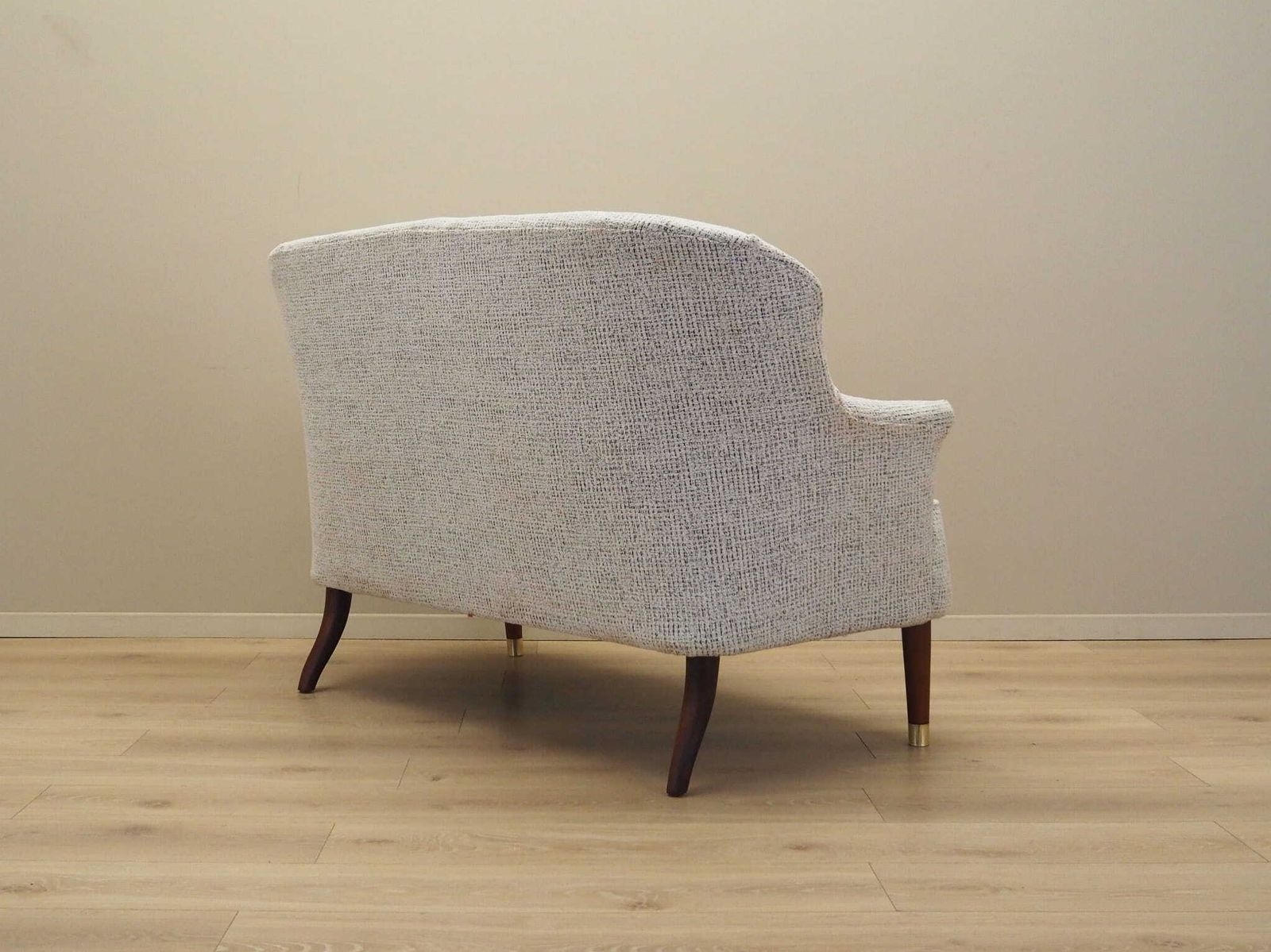 photo furniture Sofa White Melange, Italian Design, 1960s, Production: Italy