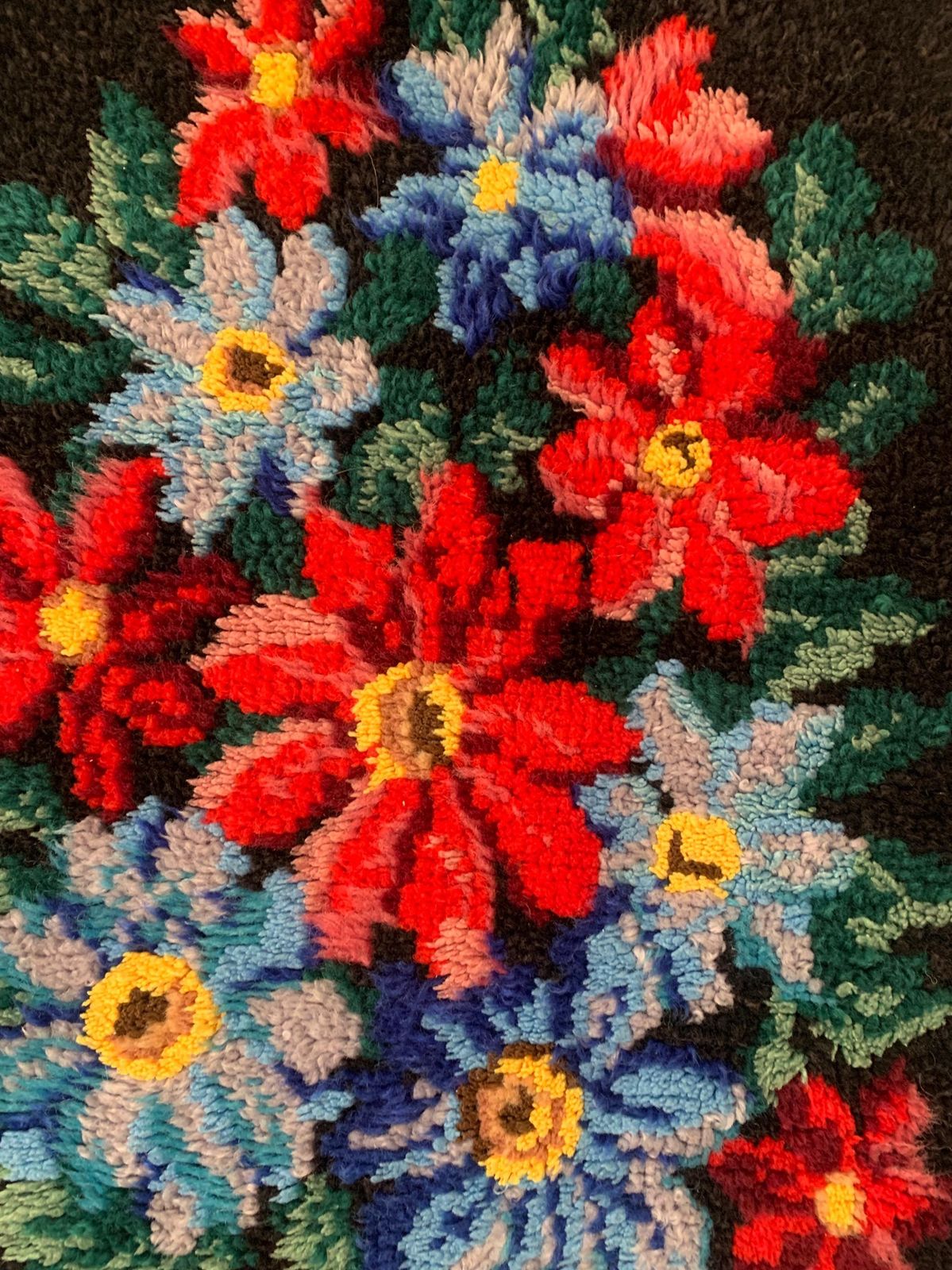 Wall Tapestry | Smyrna Wall Hanging | Hand Knotted Tapestry | 70s Wall Hanging | Midcentury Decor | Flower Lovers | Flower Wall Hanging photo vinterior