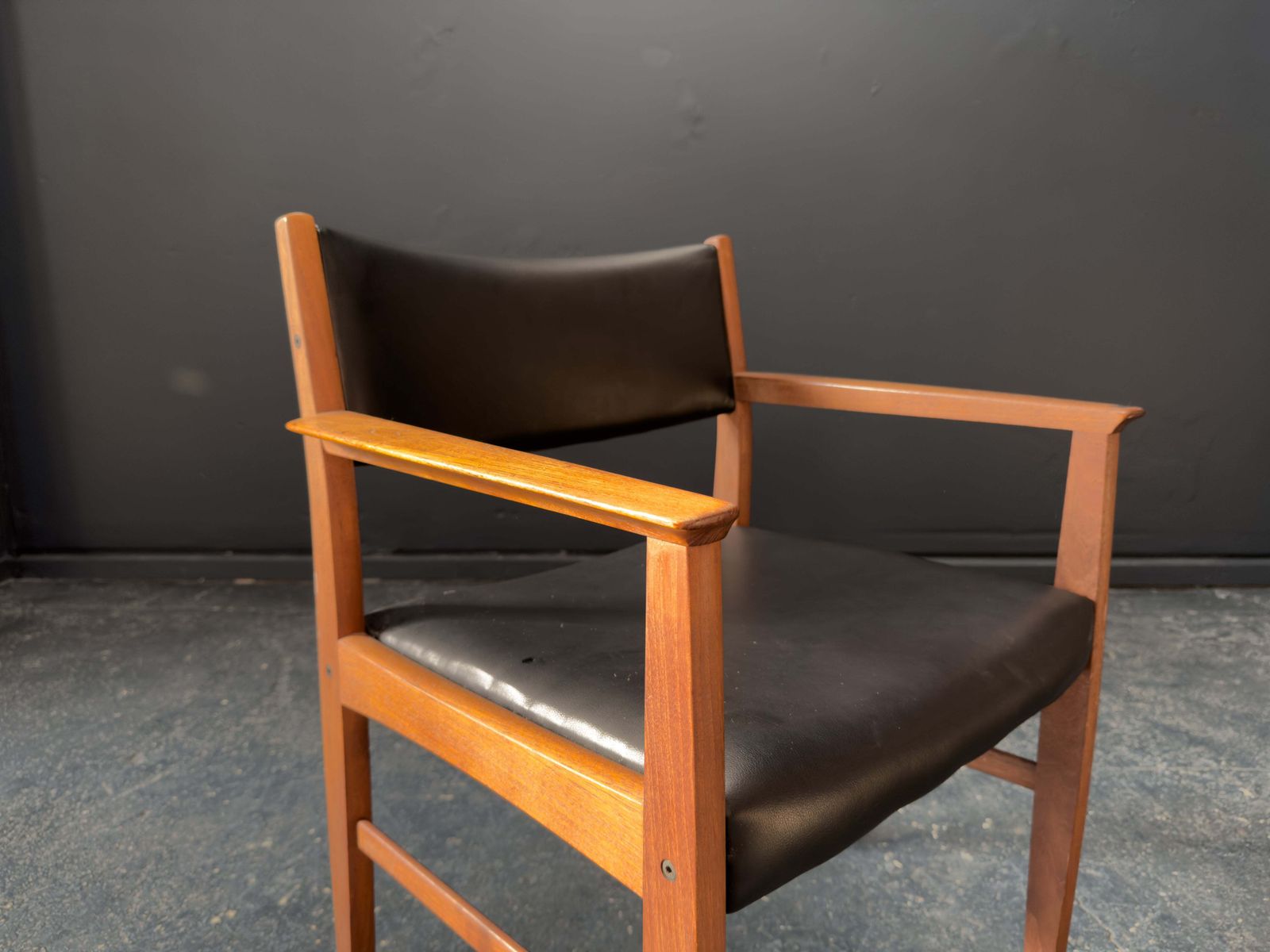 Teak And Black Leather Carver Chair photo vinterior