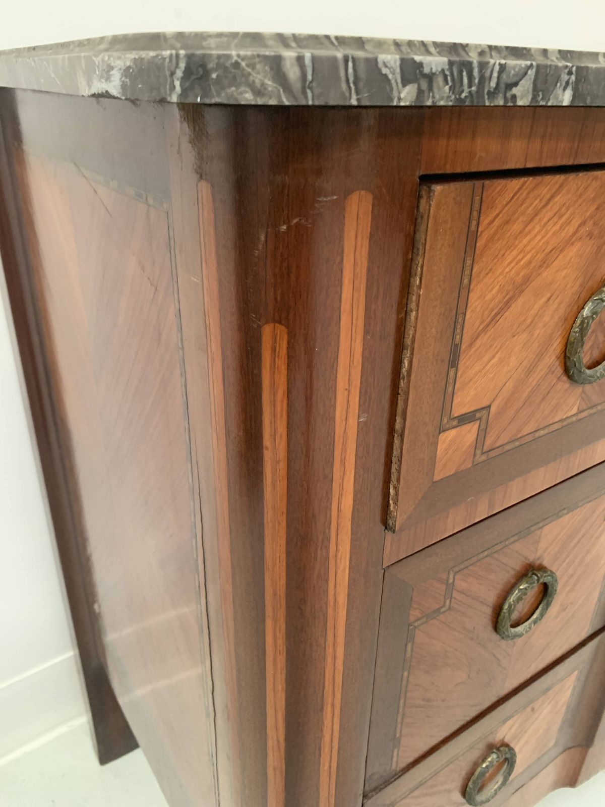 Transition Style Chest Of Drawers In Mahogany And Rosewood, 20th Century photo for sale