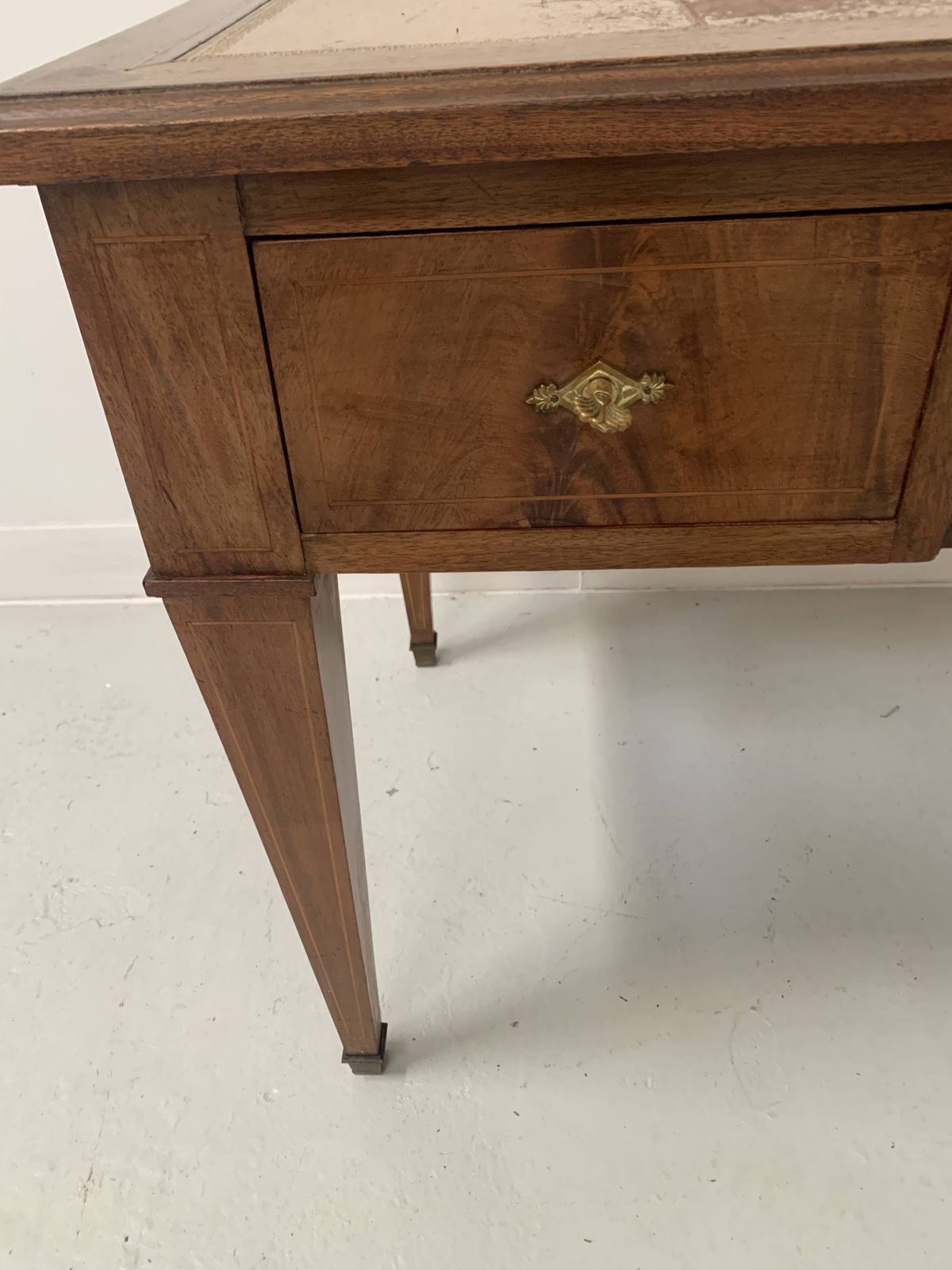 1081.2 Directoire Style Desk In Mahogany And Veneer, 20th Century photo