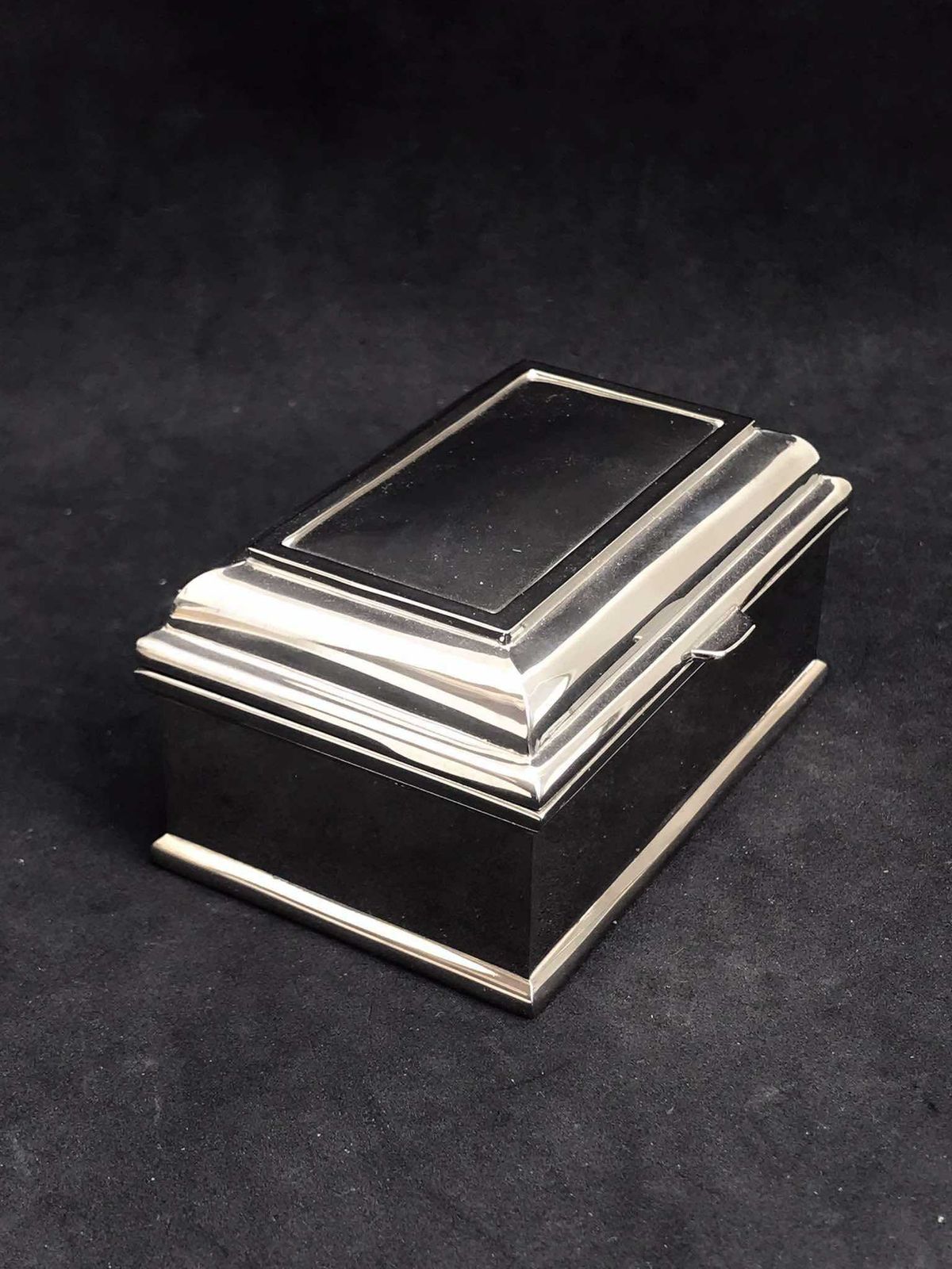 Small Box Jewelry Silver Plated Desk Accessories, Vanity Decor Round Cufflinks Box Gift For Him Ring Box Velvet