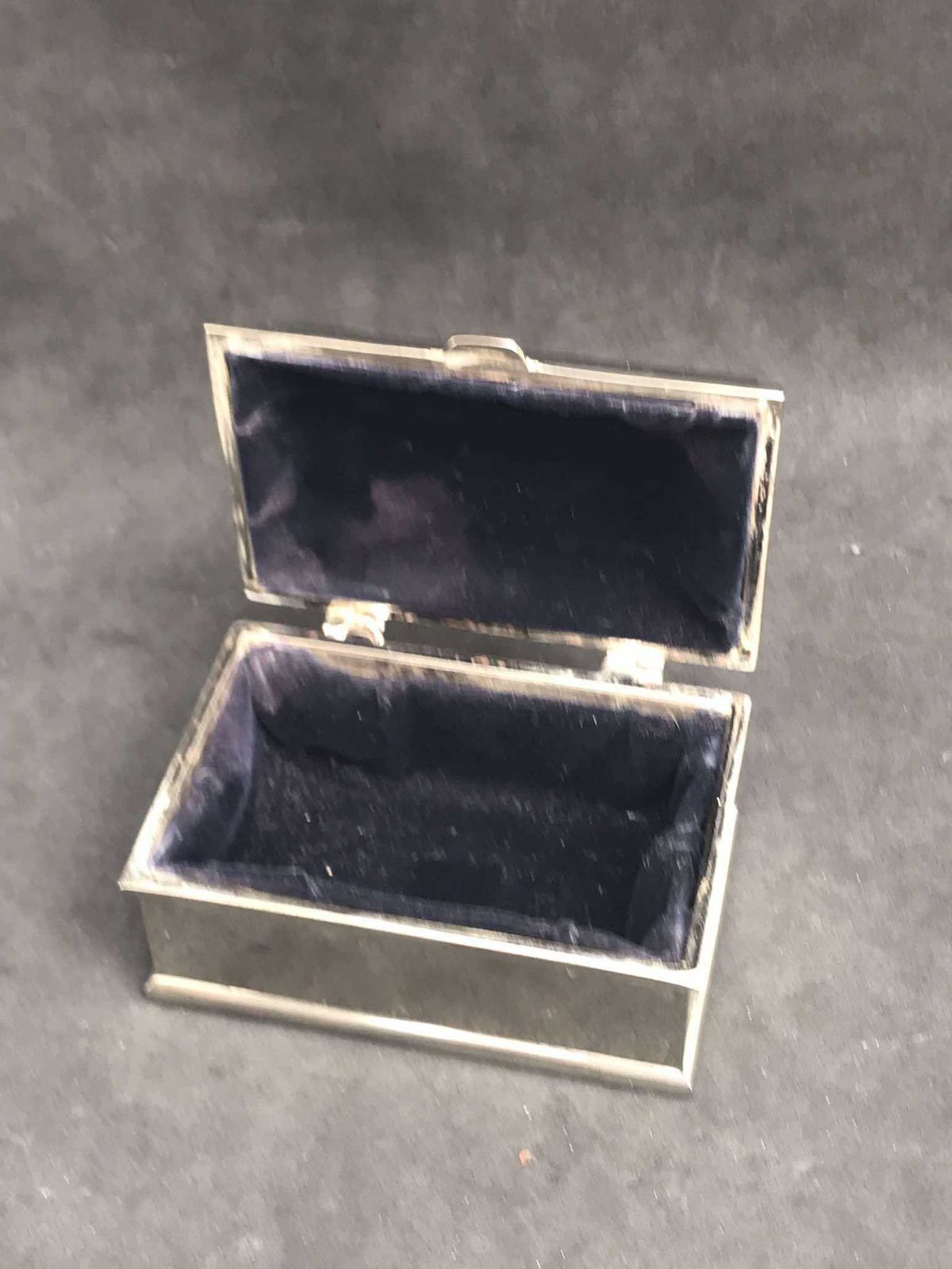 Small Box Jewelry Silver Plated Desk Accessories, Vanity Decor Round Cufflinks Box Gift For Him Ring Box Velvet photo for sale