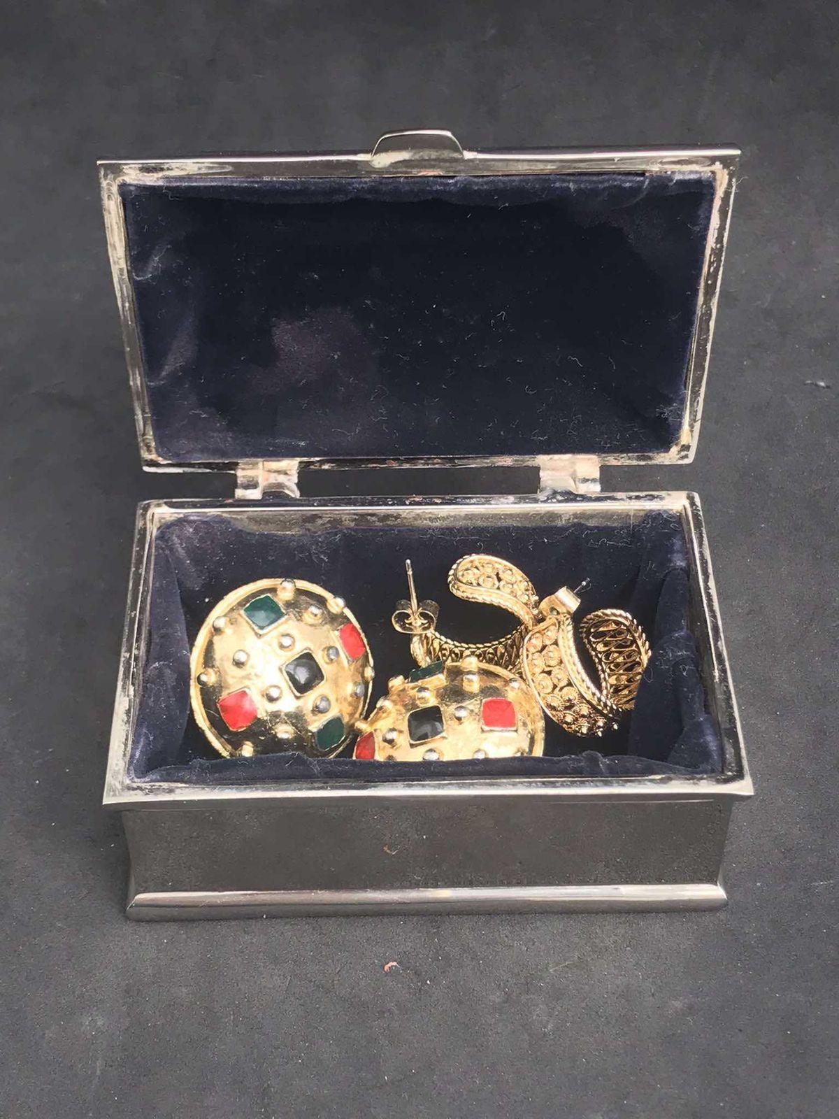photo for sale Small Box Jewelry Silver Plated Desk Accessories, Vanity Decor Round Cufflinks Box Gift For Him Ring Box Velvet