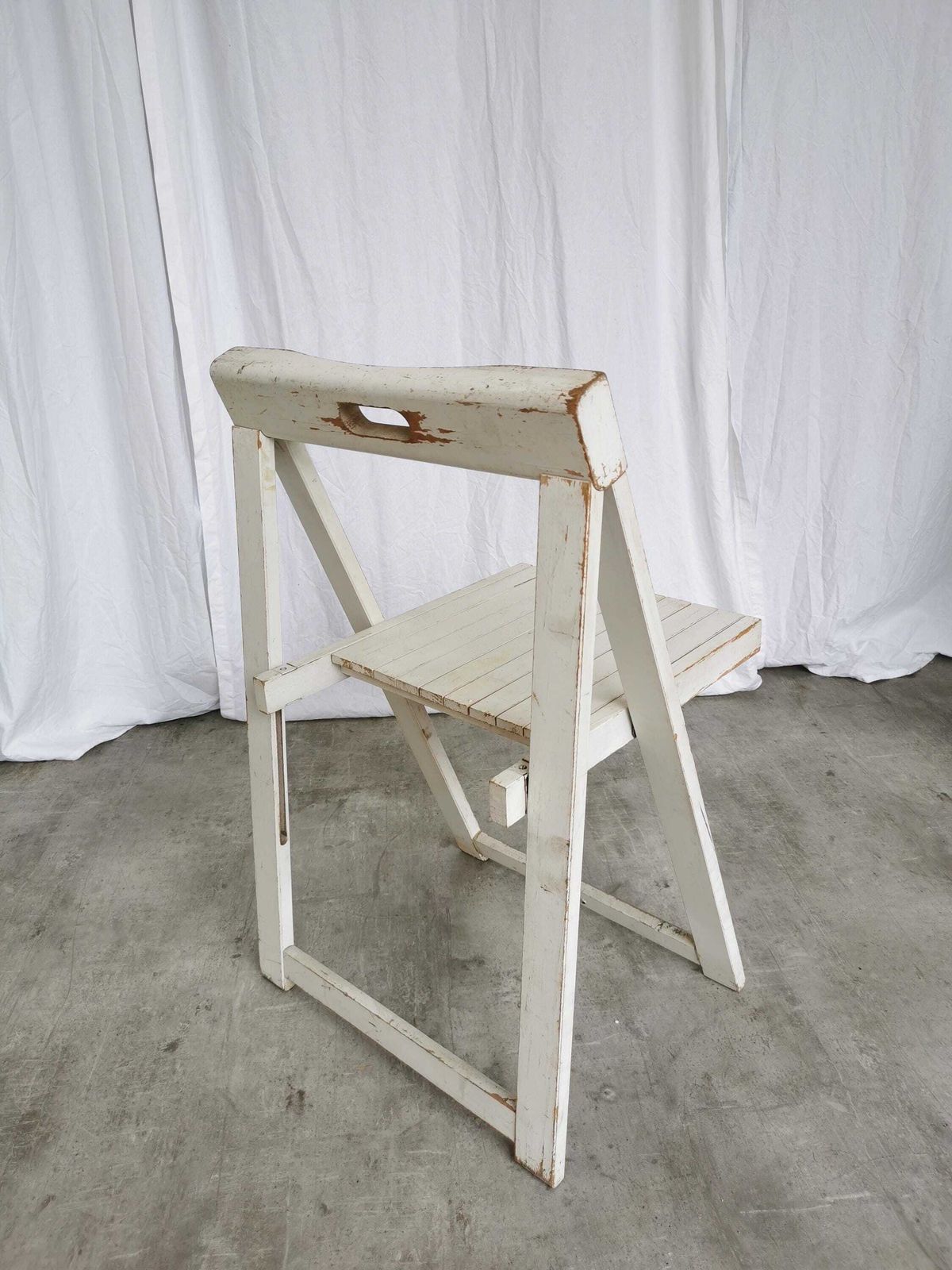 1 Of 14 Vintage Foldable Trieste Chairs By Aldo Jacober / 1970s / Mid Century White Wooden Dining Chair / Outdoor Or Indoor Bar Bistro Chair photo vinterior