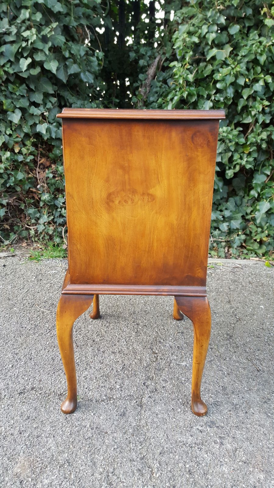 Reprodux Bevan Funnell Burr Walnut Chest Of 3 Drawers photo 295.0