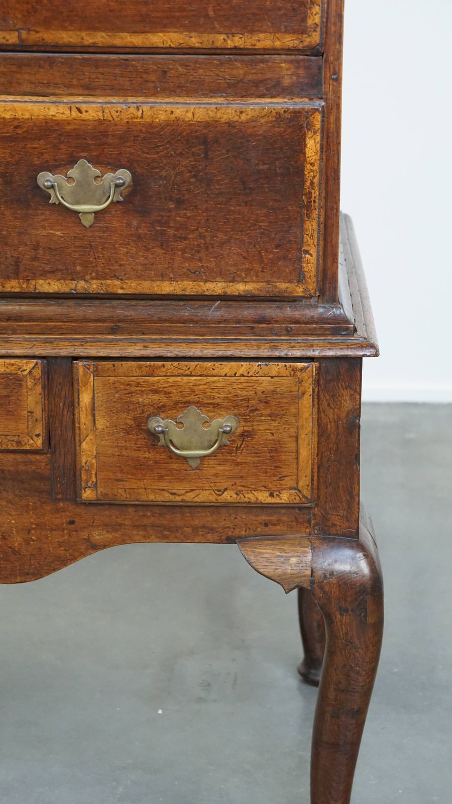 photo furniture Beautiful, Charming Early 18th Century English Oak Cabinet/ Chest On Stand/ Highboy