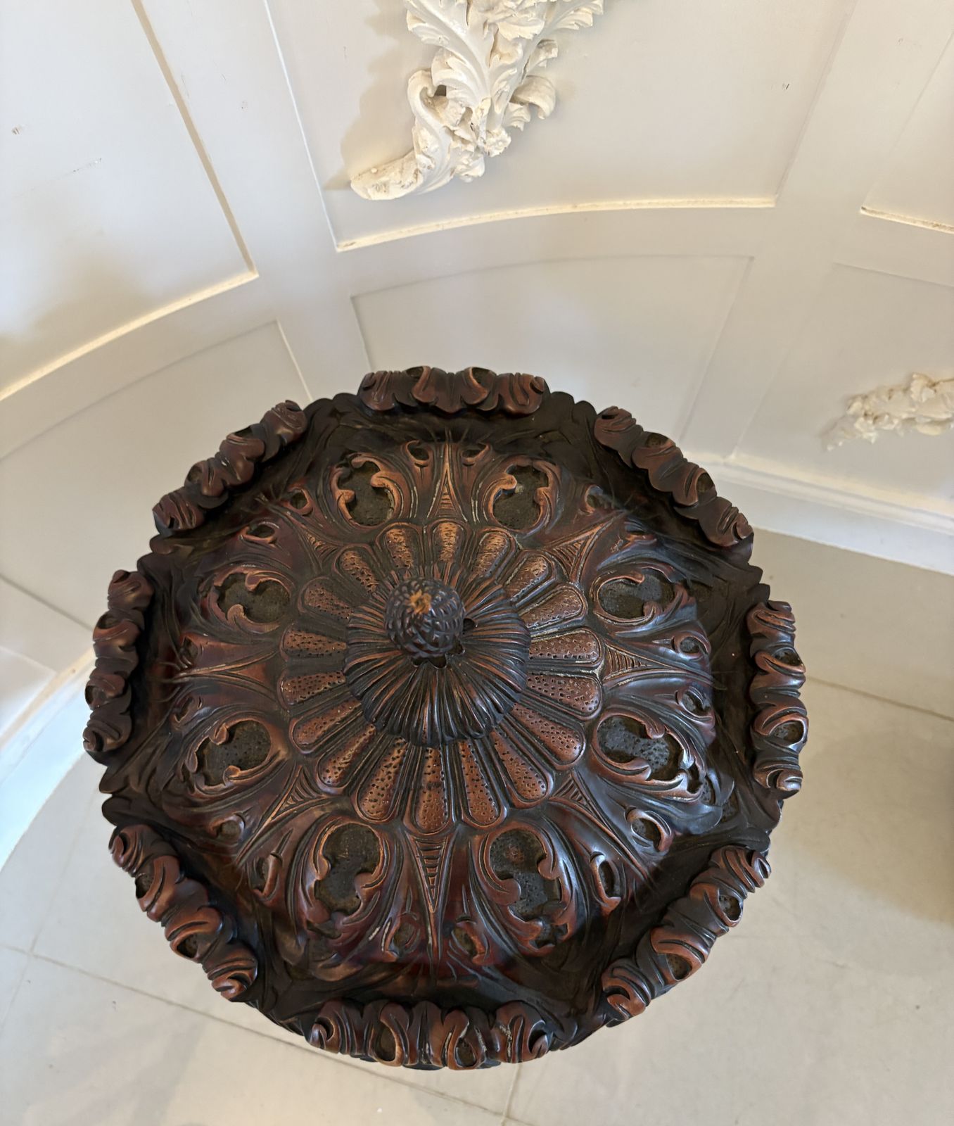 Large Magnificent Antique Pair Of Carved Mahogany Urns photo Home Decor