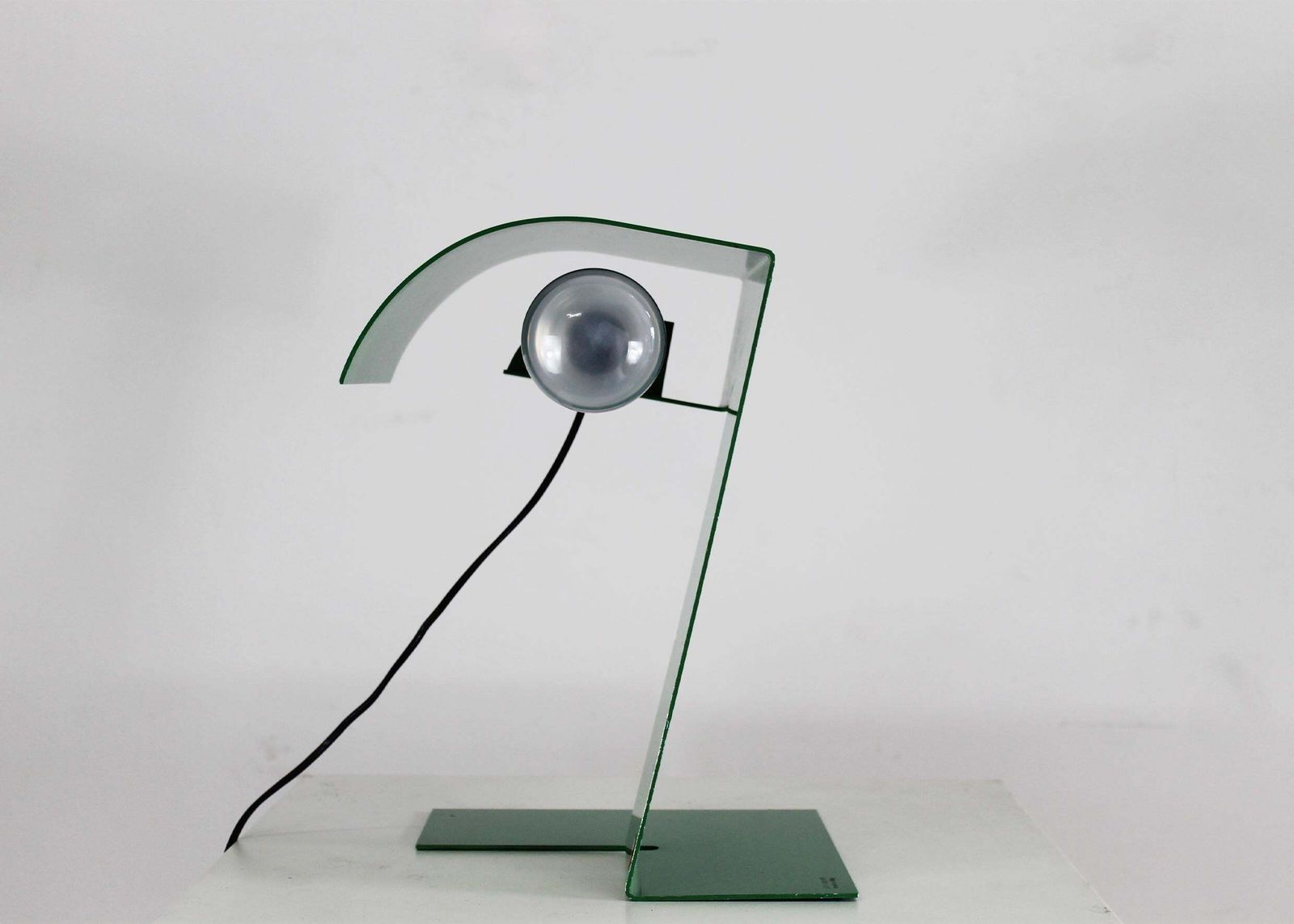 Trabucchi Vecchi Volpi Blitz Table Lamp In Green Lacquered Metal By Stilnovo 70s photo Lighting