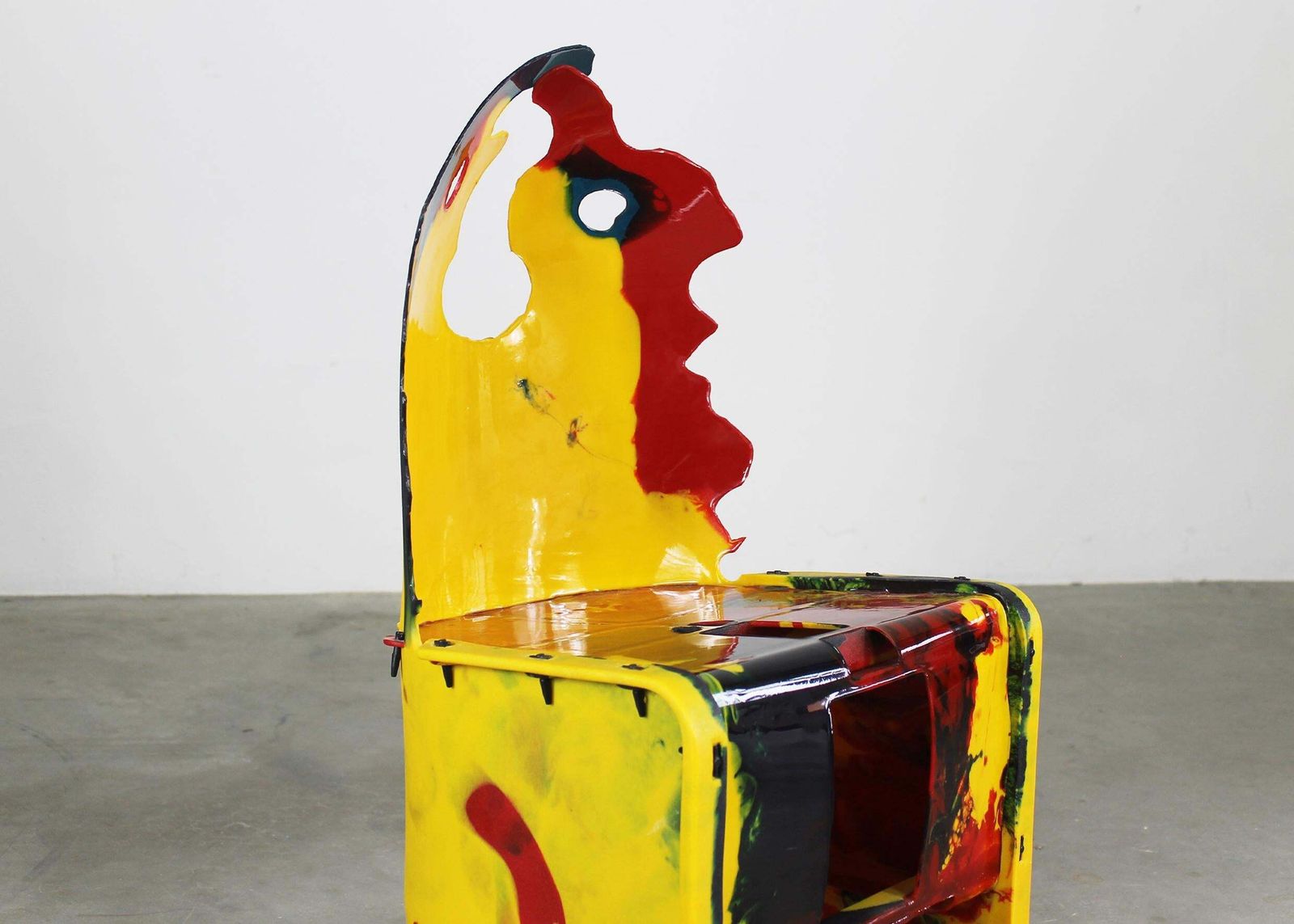 Gaetano Pesce The Faces Chair From Nobody's Perfect Series By Zerodisegno 2005 photo vinterior