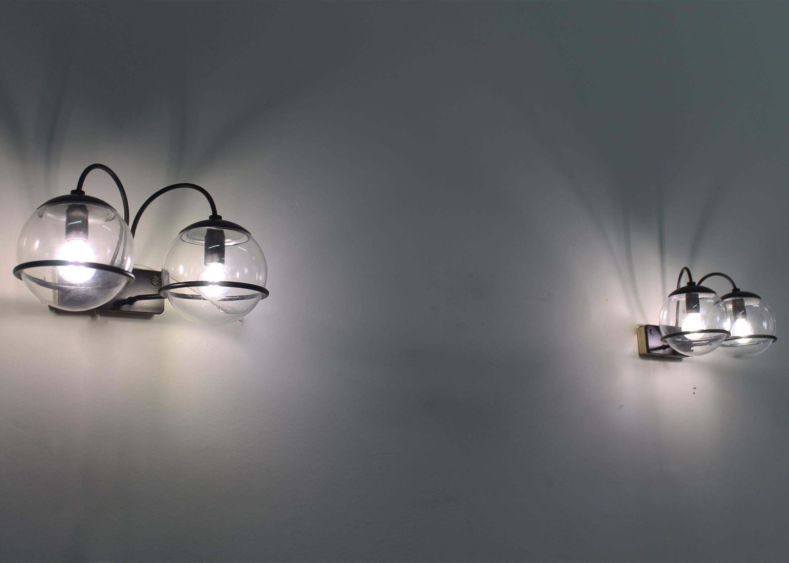 Gino Sarfatti Set Of Two Black Wall Lamps 238/2 By Arteluce 1960s