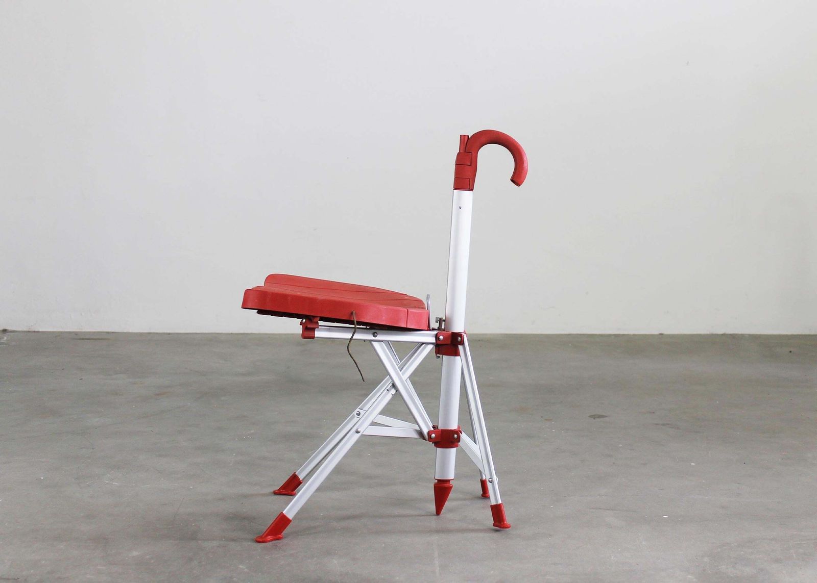 photo vintage Gaetano Pesce Set Of Four Multicoloured Umbrella Chairs By Zerodisegno 1990s