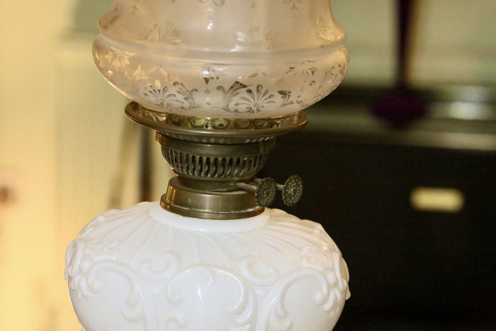 Fine Victorian Art Nouveau Brass Oil Lamp With Milk Glass Reservoir photo for sale