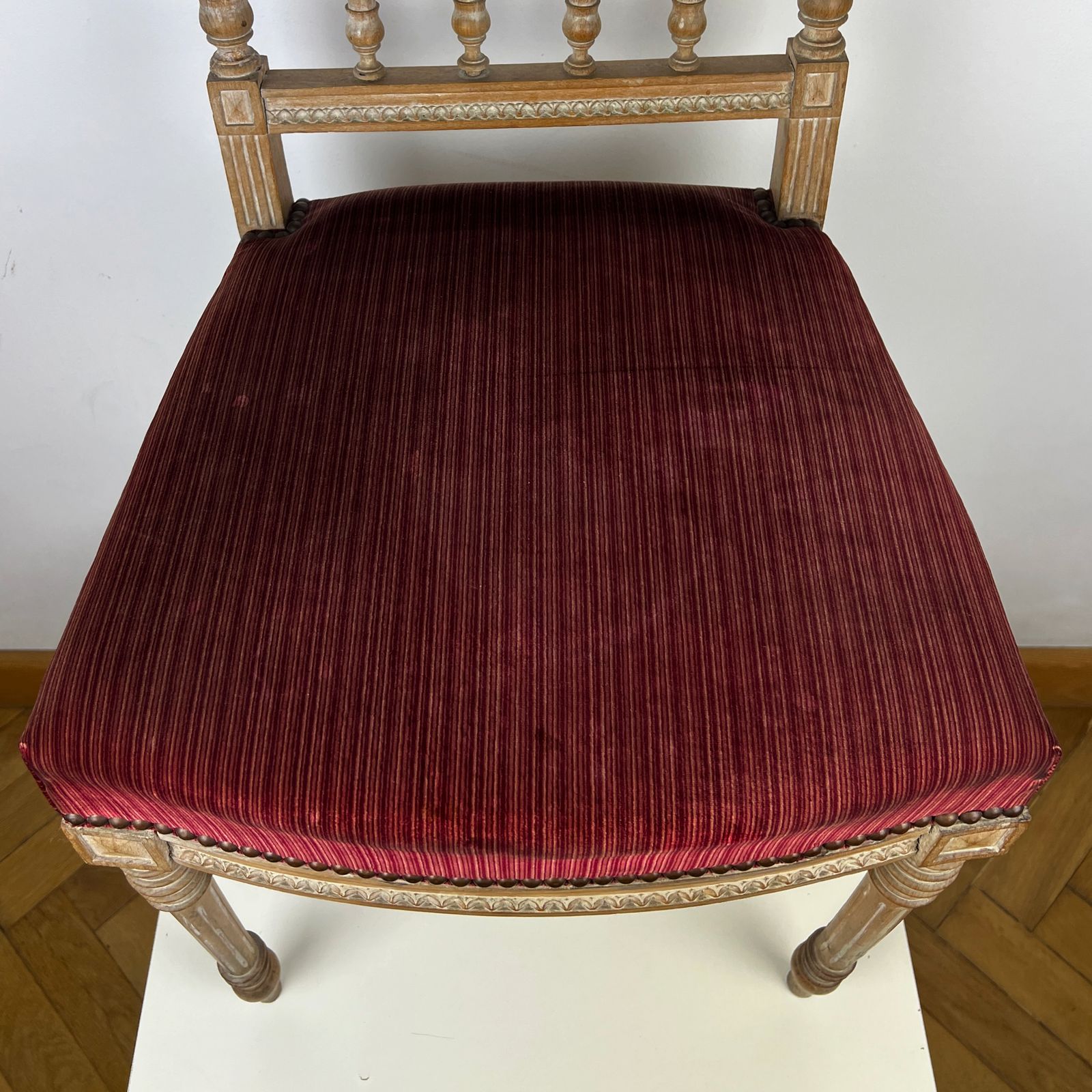 19th Century Swedish Gustavian Carved Wood Accent Chair With Velvet Seat photo 412.0