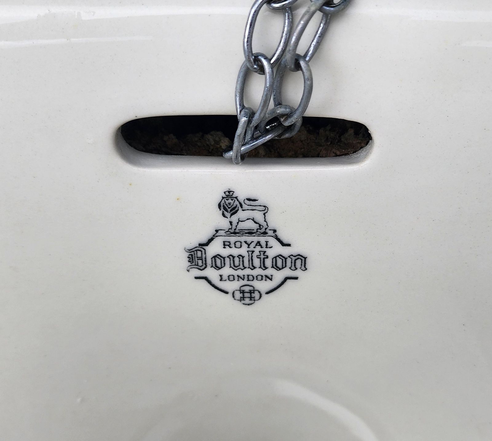Royal Doulton Vintage 1920's Sink With Wrought Iron Surround photo 500.0