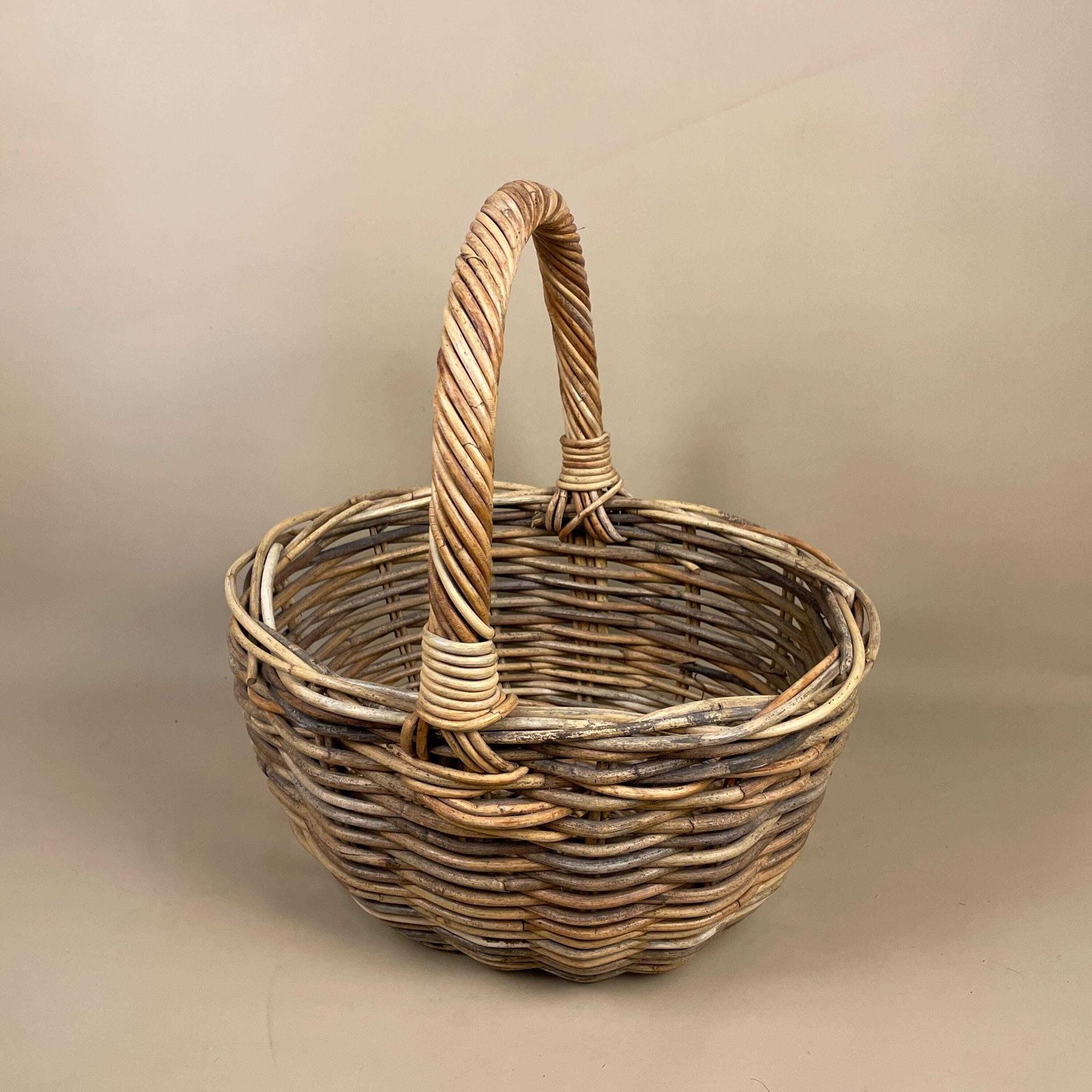 Vintage Oval Basket Woven Wicker Brown Storage Log Wooden Handle Antique Round Wood Brown Cottage Farmhouse Picnic Bag Handmade photo for sale