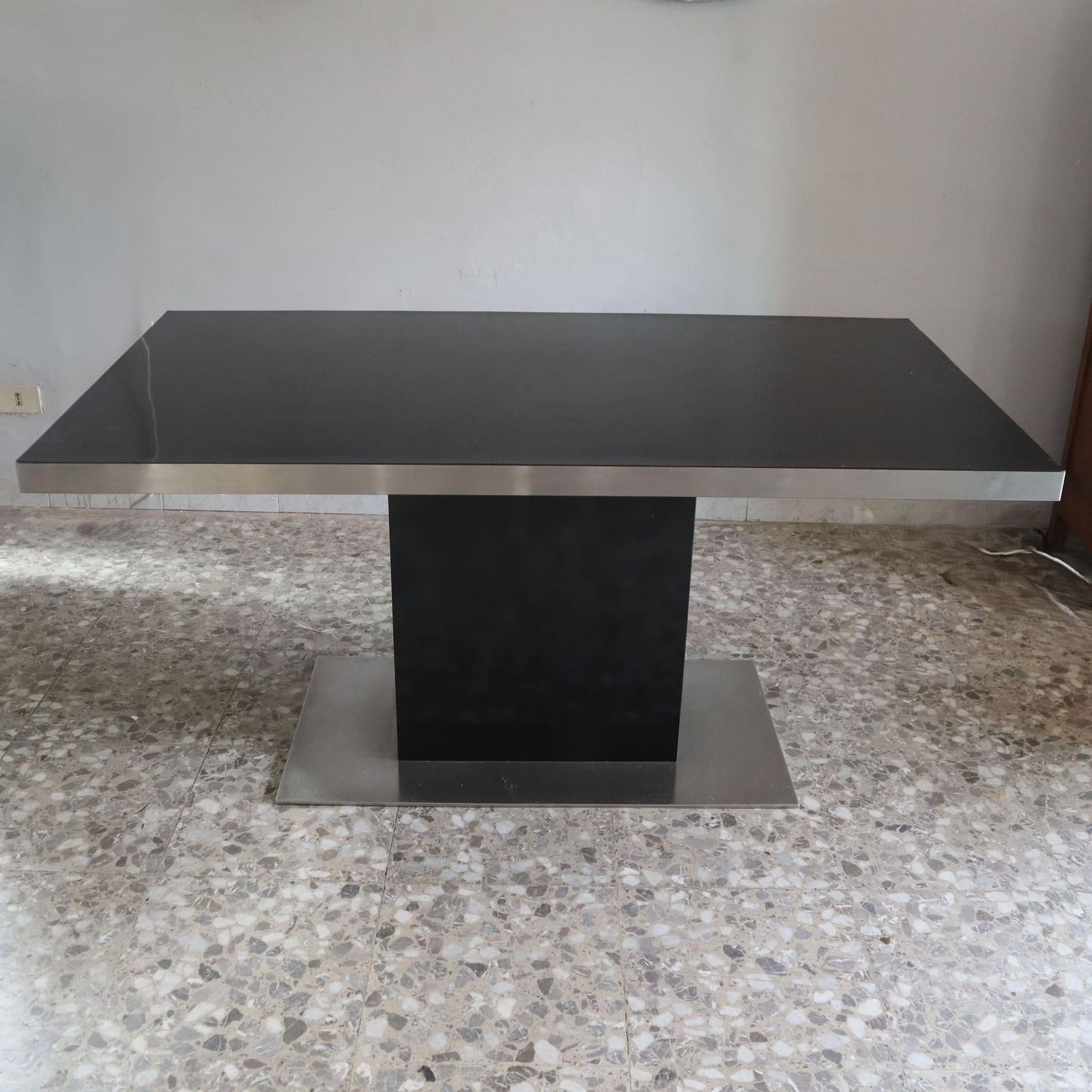 Italian Dinind Table By Willy Rizzo For Mario Sabot, 1970s photo 1578.0