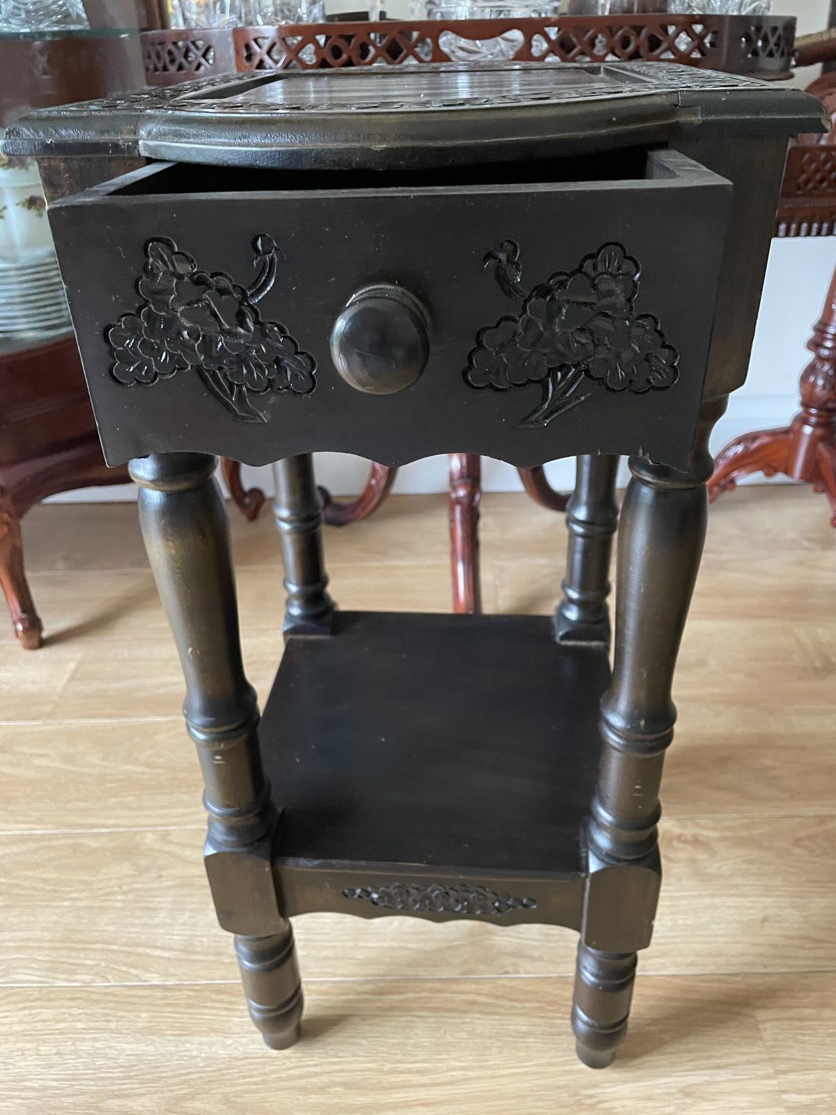 Carved Wooden  Dark Brown  Mahogany Side Table Handcrafted Floral Design photo furniture