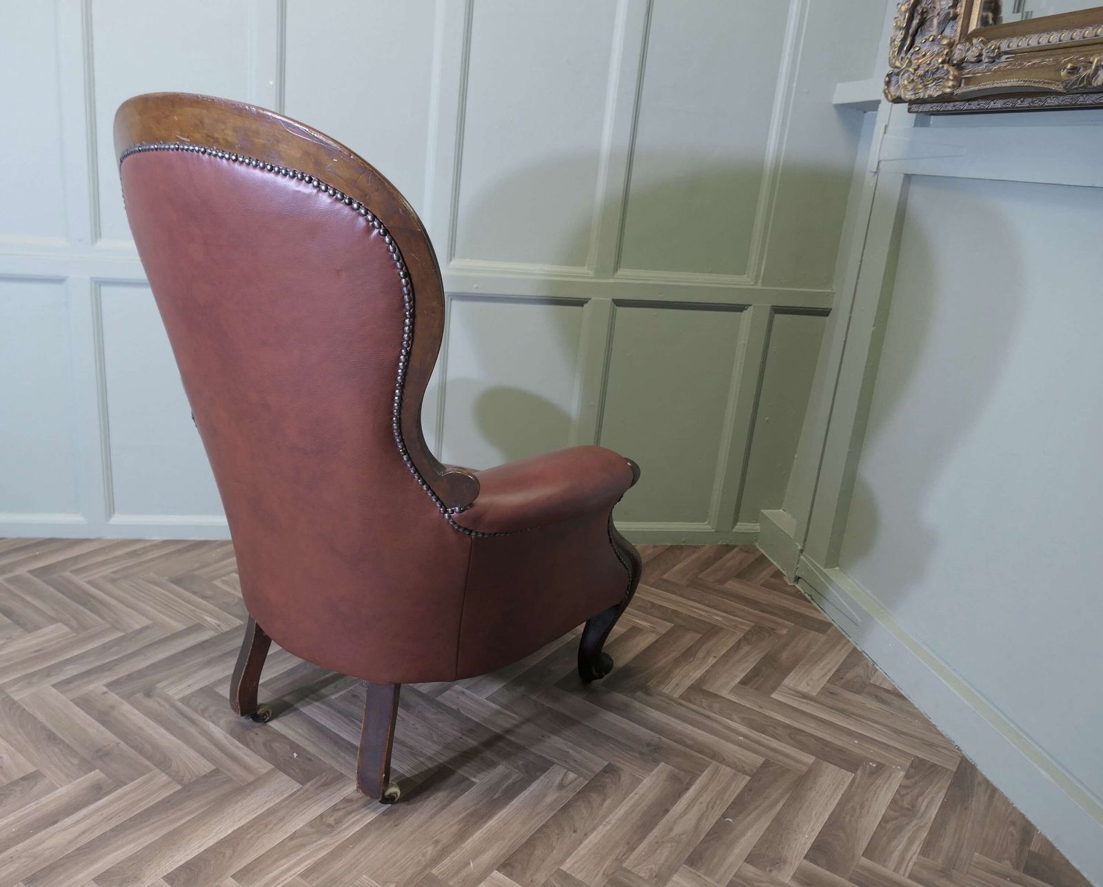 Large Button Back Salon Chair, In Burgundy Leather photo vinterior