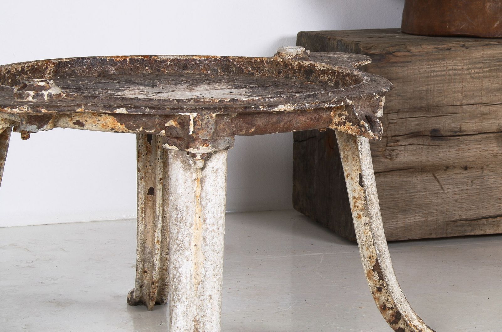 Unusual 19th Century Victorian Cast Iron Garden Side Table Or Pot Stand photo for sale