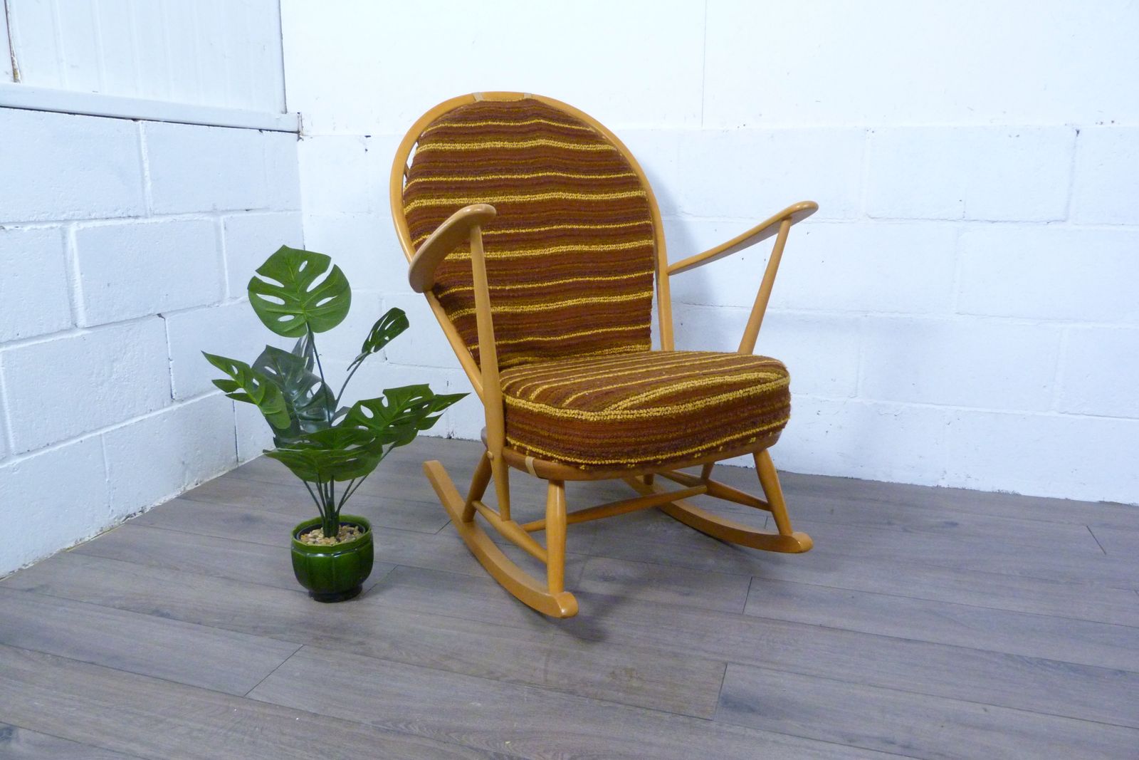 Ercol Windsor Grandfather Blonde Rocking Chair photo buy